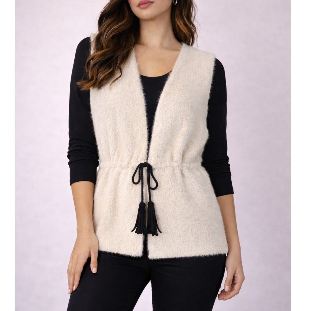 THML Cream Fuzzy Open Front Vest w/ Tassel Tie Women’s Size Small Super Soft